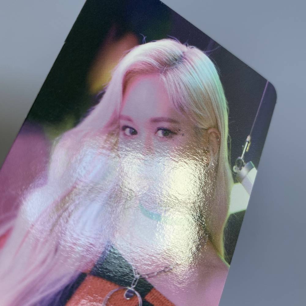 EVERGLOW 1ST MINI ALBUM 'REMINISCENE' MMT EXCLUSIVE PHOTOCARD - E:U